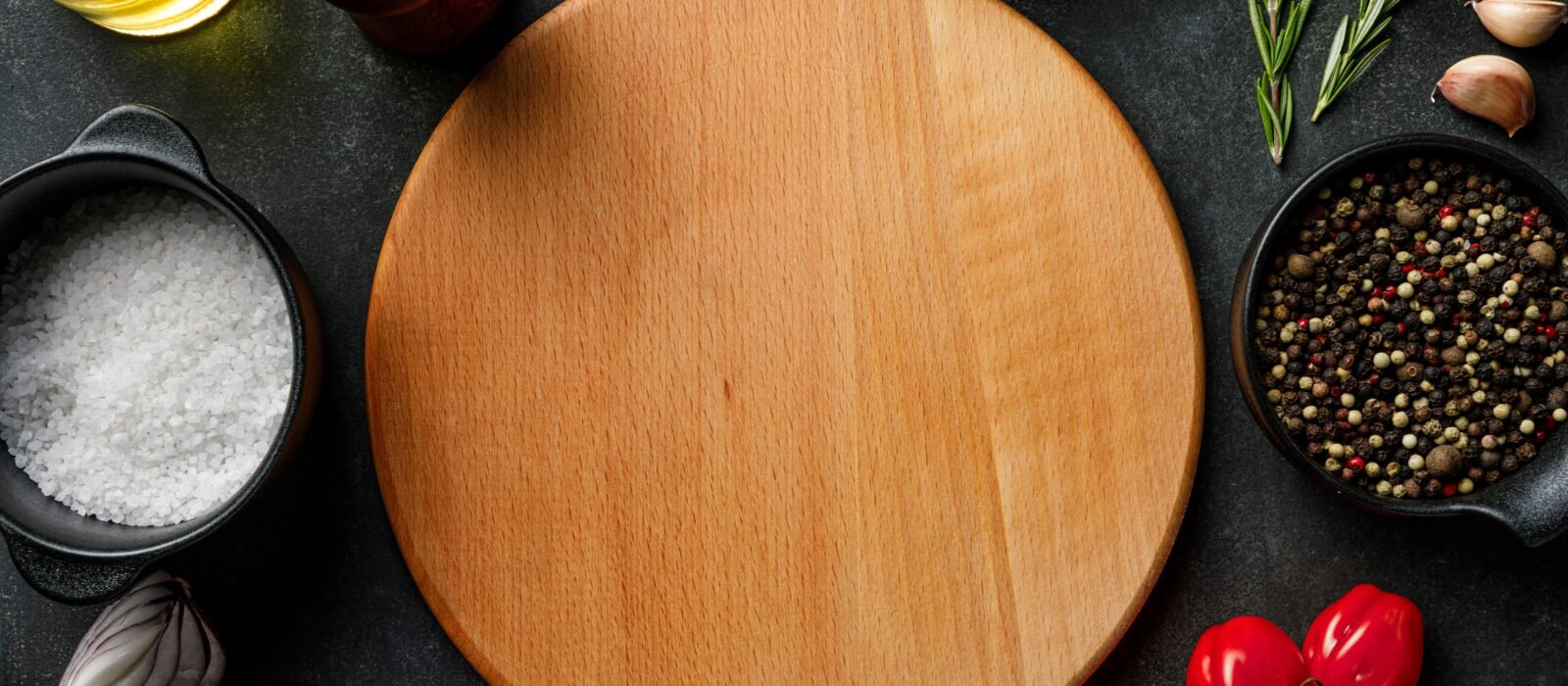 Best Cutting Boards for Home Cooks in 2026: Materials That Matter, Sizes That Work, and Boards That Last