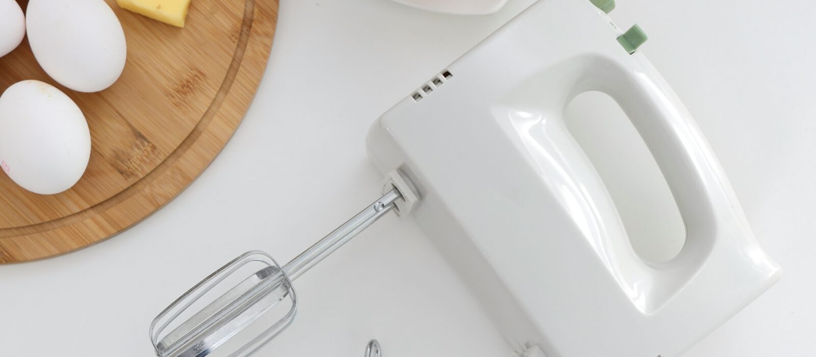 Best Hand Mixers Under $50 in 2026: 5 Reliable Picks for Baking, Whipping, and Everyday Mixing Without Spending a Fortune