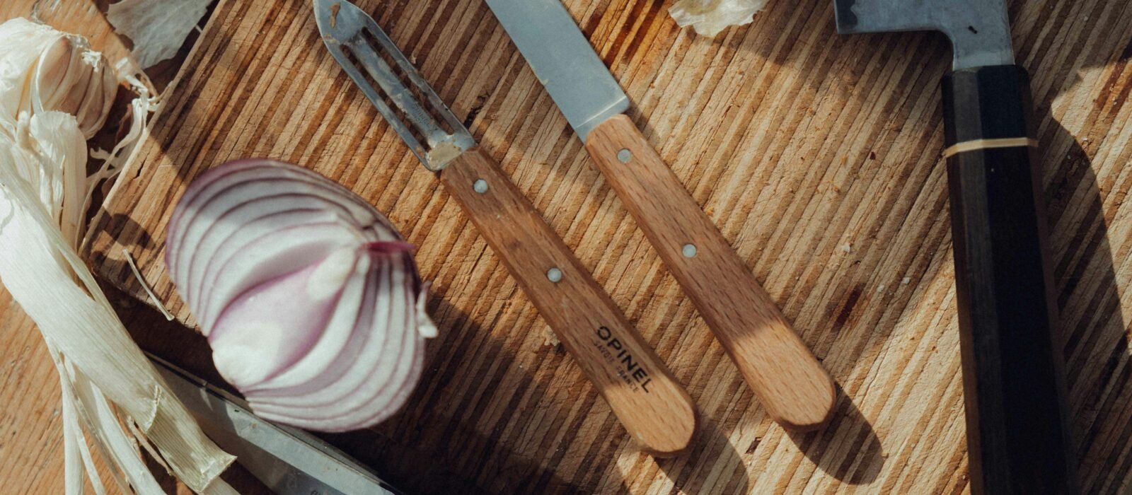 Best Kitchen Shears in 2026: 5 Heavy-Duty Picks for Spatchcocking, Herb Cutting, and Every Cooking Task You Hate Using a Knife For