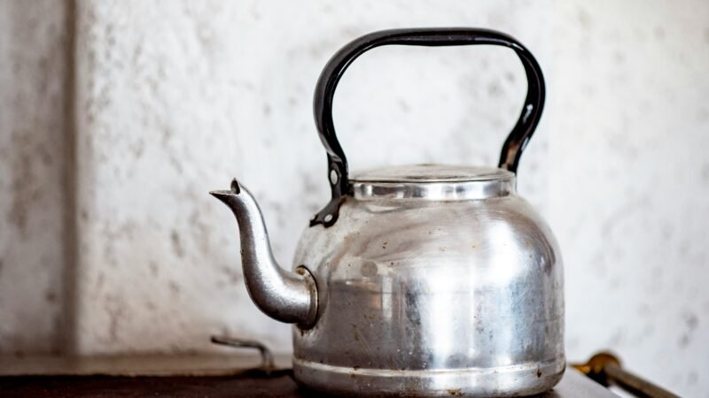 Best Tea Kettles in 2026: 5 Stovetop Picks for Fast Boiling, Even Heating, and Long-Term Durability