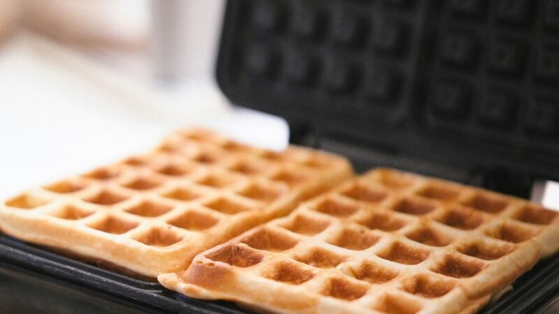 Best Waffle Makers in 2026: Crispy Outside, Fluffy Inside, and Consistent Results Every Single Morning