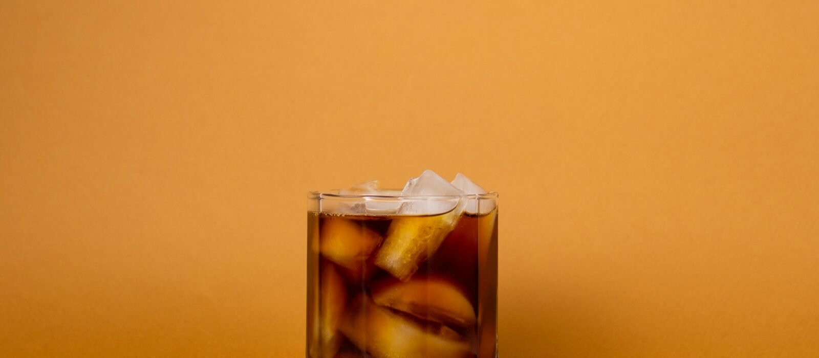 Best Cold Brew Coffee Makers in 2026: Smooth, Low-Acid Coffee Without the $6 Shop Price