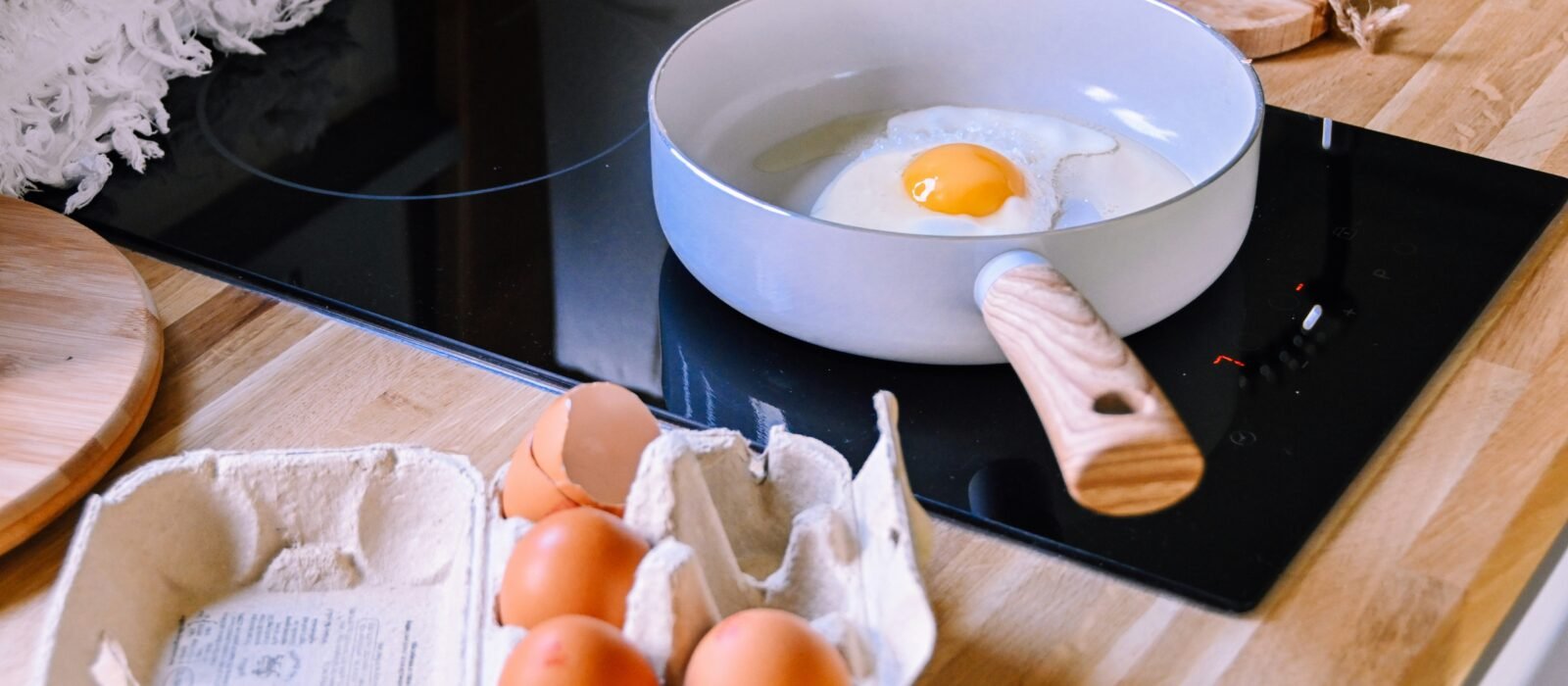 Best Portable Induction Cooktops in 2026: Faster Heating, Lower Bills, Real Cooking Power