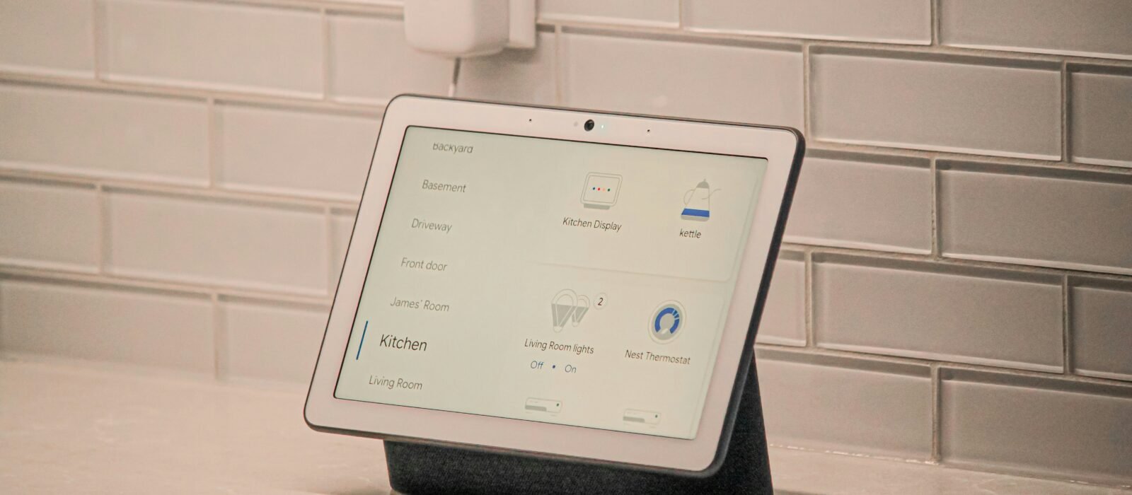 Best Smart Home Hubs in 2026: 5 Top-Rated Picks for Whole-Home Automation, Voice Control, and Device Compatibility