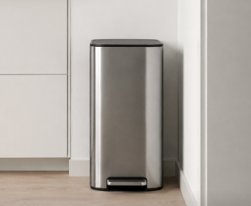Best Trash Cans for Kitchens in 2026: 5 Picks for Hands-Free, Odor-Free Use