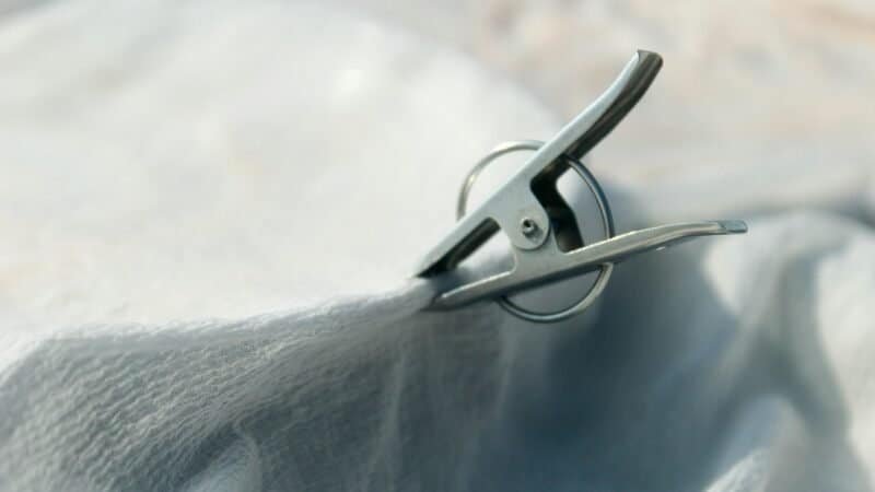 Best Lint Removers and Fabric Shavers in 2026: Cut Pilling, Lift Pet Hair, and Make Old Knits Wearable Again